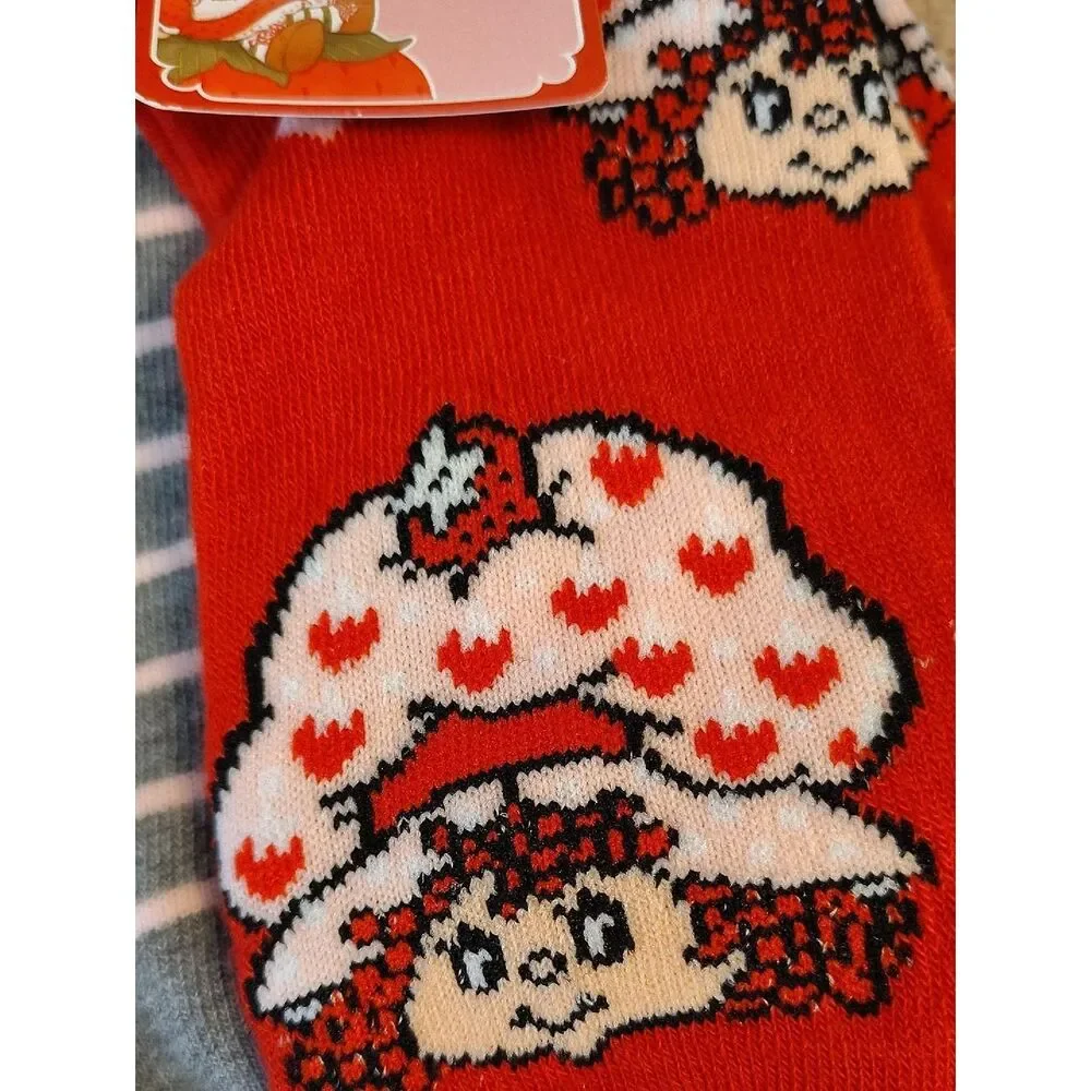 Strawberry Shortcake 2 Pairs‎ Red & Gray Printed Crew Socks NWT